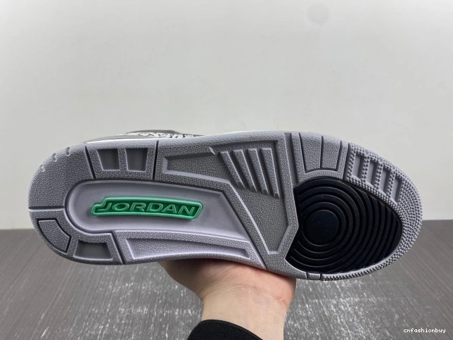 3 Air Jordan CT8532-031 Green Glow 1011